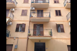 Appartamento a Bagheria Sito in via Mortillaro 66