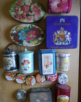 Scatole contenitori latta