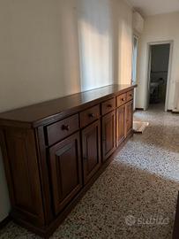 Credenza toscana in massello di noce