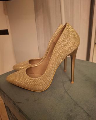 tacchi oro numero 37