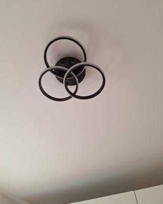 Lampadario LED design nero