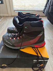 LA SPORTIVA Trango TRK GTX Scarponcini da Trekking