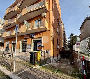 BOX A CIAMPINO