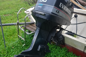 Fuoribordo EVENRUDE 130 CV 2 TEMPI