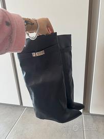 Stivaletti con tacco