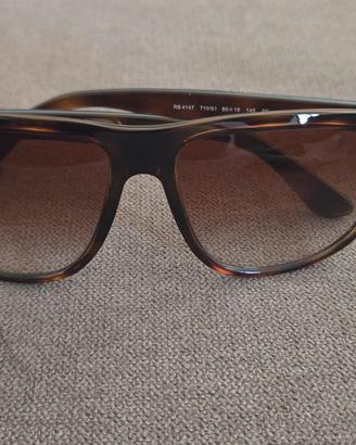 Ray-Ban Boyfriend RB4147 Tartarugati – Come Nuovi 