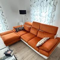 DIVANO GIMIGLIANO CON POUF/SEDUTA