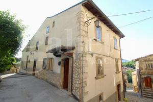 Casa Indipendente Pescocostanzo [C6 MCNMRS C1VRG]