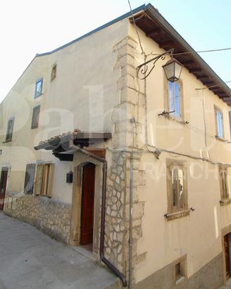 Casa Indipendente Pescocostanzo [C6 MCNMRS C1VRG]