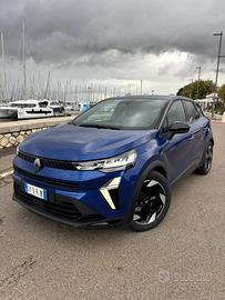 Nuova Captur 2025 Techno Full Hybrid con pack Navi