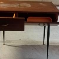 Mobile  macchina da cucire  anni '60