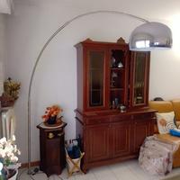 Lampada da salotto in accuaio e base in marmo