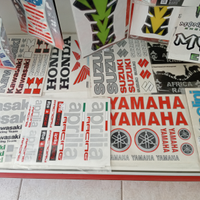 Adesivi marchi moto grandi