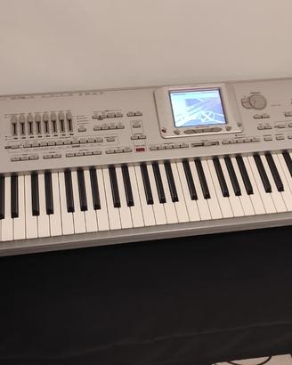 Korg Pa1X pro,CD Rom,ram 32 mb,HD 40 gb,Video OUT