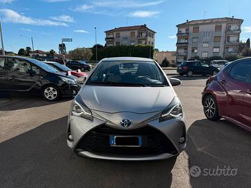 Toyota Yaris 1.5 Hybrid Active NEOPATENTATI