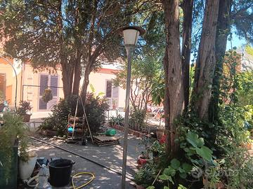 Santa Venerina: Casa Singola con terreno