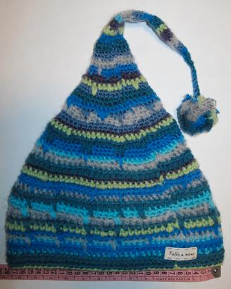 Berretto di lana con pon pon