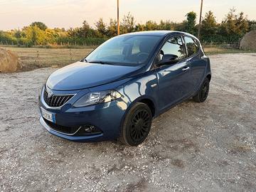Lancia Ypsilon 1.0 FireFly 5 porte S&S Hybrid