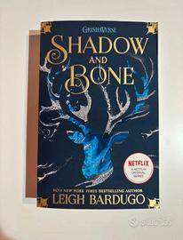 Shadow and bone (Tenebre e ossa)