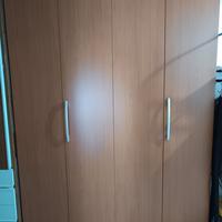 Armadio 4 ante color ciliegio