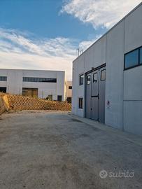 Capannone commerciale industriale terni