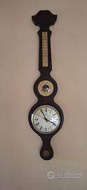 Orologio da parete vintage con stazione meteo