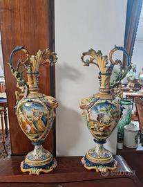 Coppia di anfore in maiolica