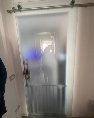 Porta a vetro scorrevole