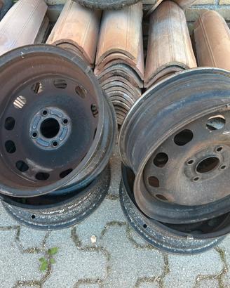 4 cerchi in ferro originali ford fiesta
