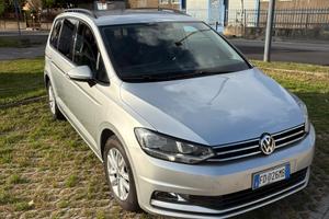 Volkswagen Touran 2016