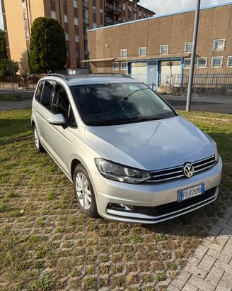 Volkswagen Touran 2016