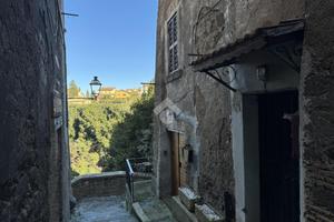 5 LOCALI A RONCIGLIONE