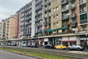 Monolocale con cucina separata a studenti