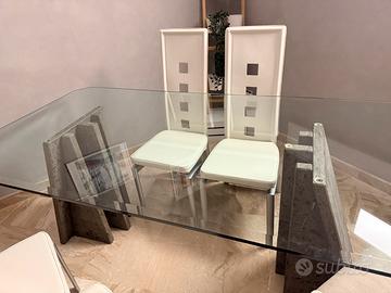 Tavolo da pranzo in vetro