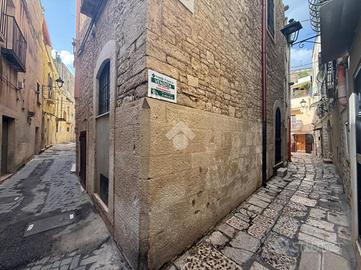 3 LOCALI A BITONTO