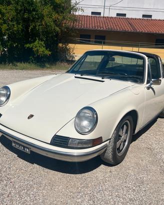 Porsche 911 2.4 T Targa Oro Asi