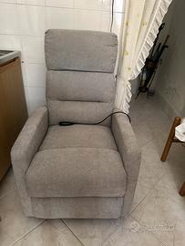 Poltrona relax elettrica slim