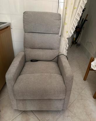 Poltrona relax elettrica slim
