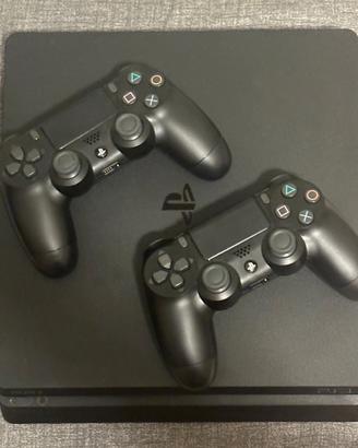 PS4 console + gioco FC2025