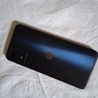 Moto e13