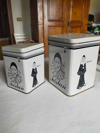 Scatole latta e sotto-tazze vintage Tristan