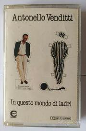 Audio cassette originali di vari artisti