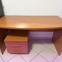 Scrivania con Cassettiera + Libreria