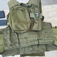 Gilet giubbotto  blackwater softair 3 caricatori