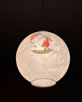 Lampadario vintage a sfera in vetro decorato