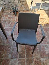 Tavolo e sedie da giardino 