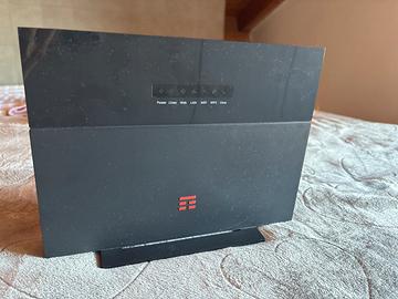 Vendisi modem originale della TIM HUB+
