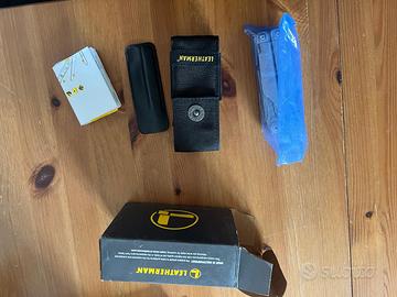 Pinza multiuso Leatherman SURGE