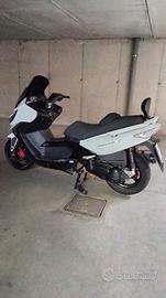KYMCO Xciting 300 R