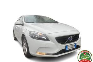 VOLVO V40 D2 1.6 Kinetic